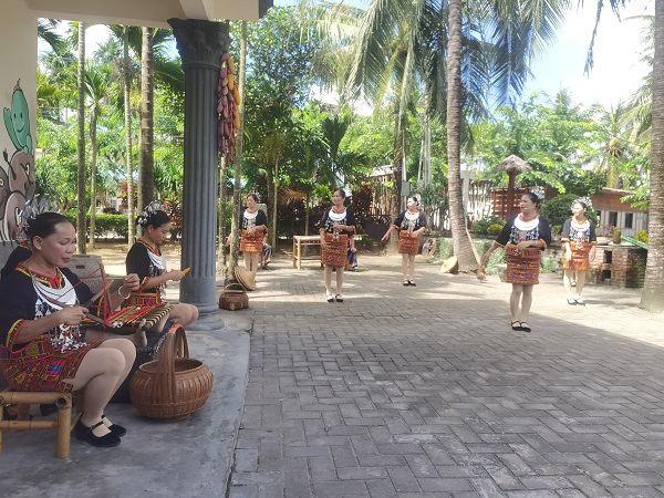 011659317648101962.jpeg 2.jpg